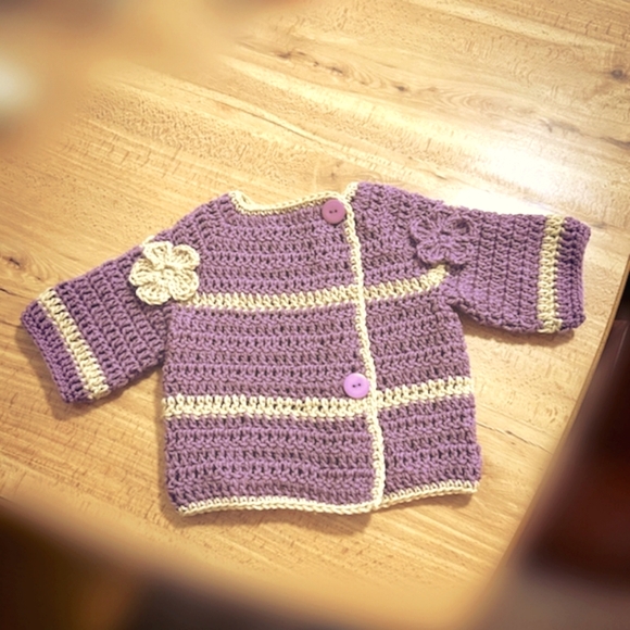 Handmade Girl Flower Toddler/Doll Overlapping Sweater - Picture 1 of 1